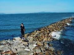 Images (3)